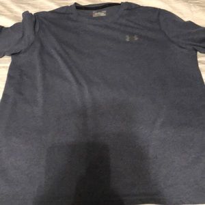Under Armoir top